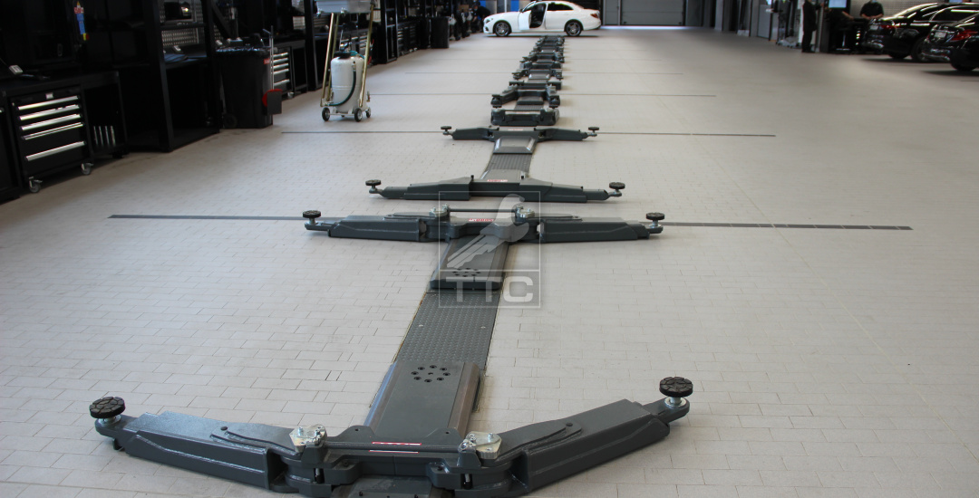 Mercedes-Benz - "Панавто Сити" (Фотография - 4)